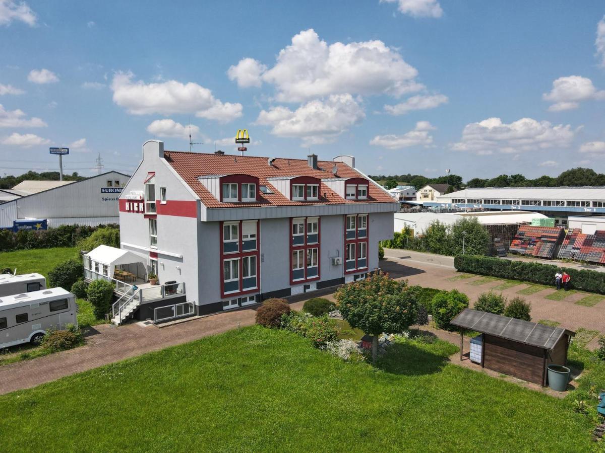 Kraichgau-Perle Hotel Rauenberg  ภายนอก รูปภาพ