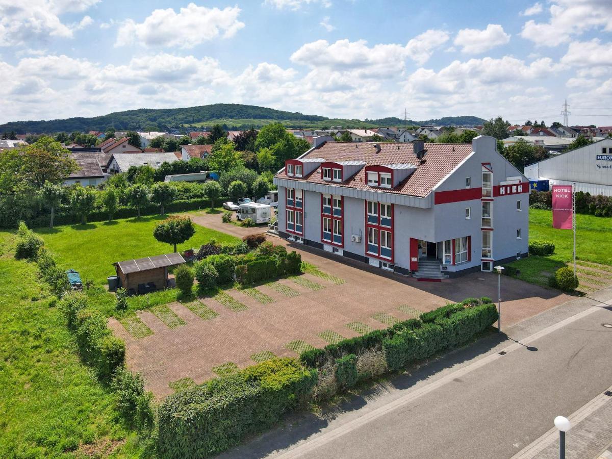 Kraichgau-Perle Hotel Rauenberg  ภายนอก รูปภาพ